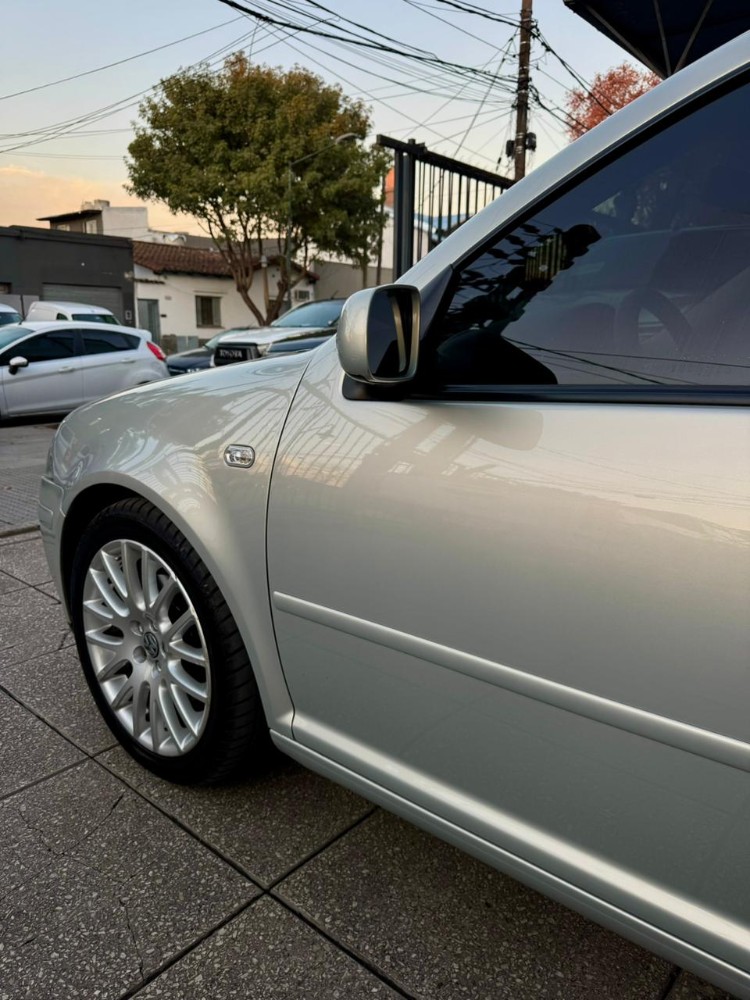 Volkswagen Bora Highline — foto 20